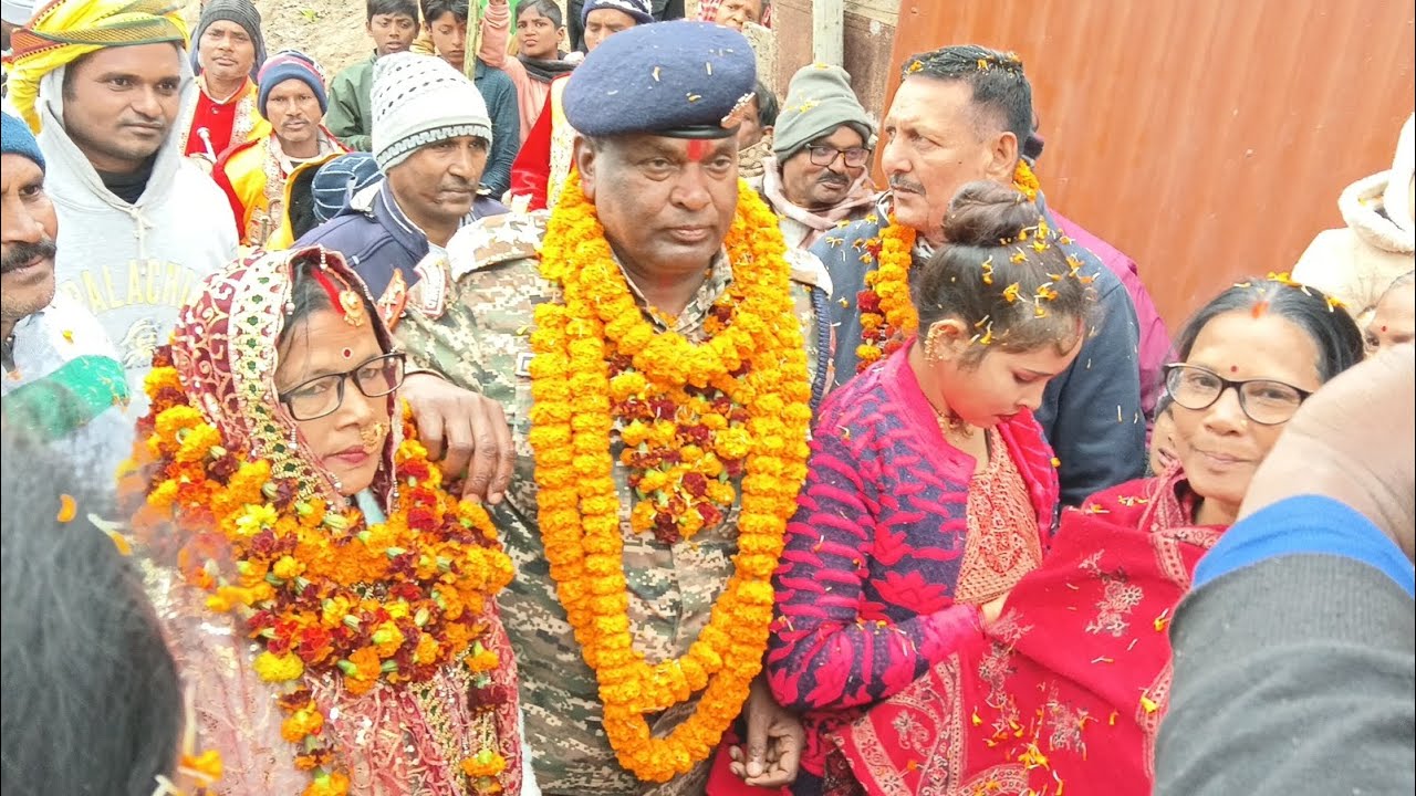 Retirement ke baad hua grand welcome 🤗#party #subscribe #dailyvlog🥳#bihar #dada dadi ka hua jaimala