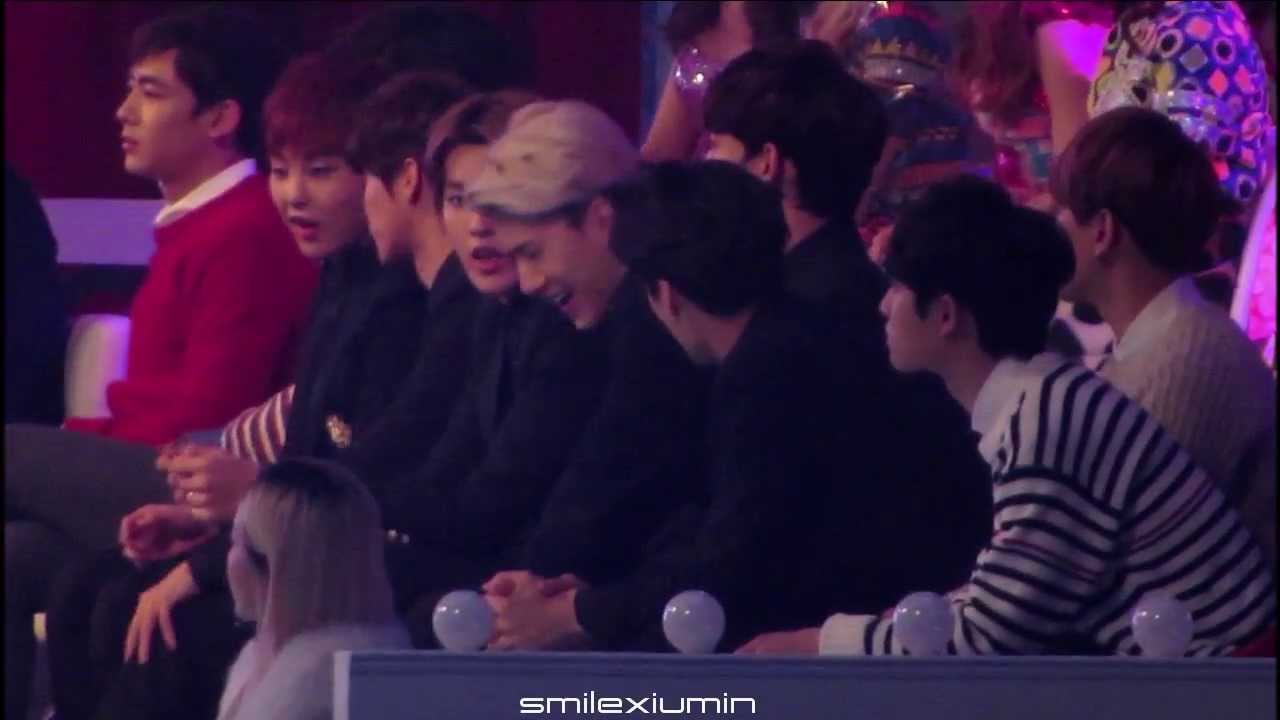 131229 NONONO무대 중 가수석 민석이