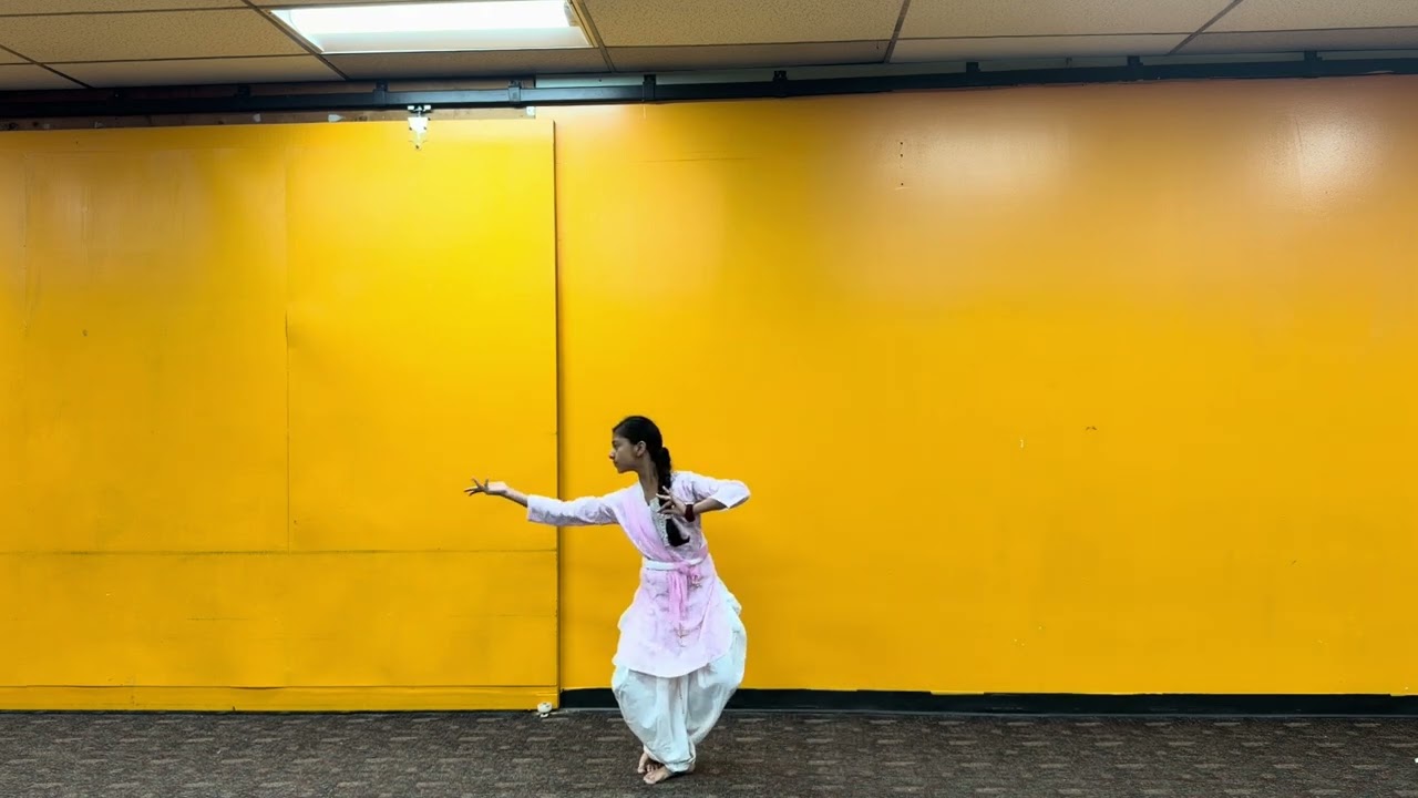Pakka Adavu 1 | Bharatanatyam | Aakriti Dance Academy