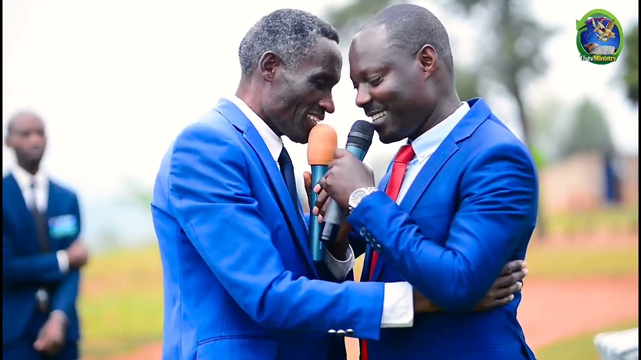 Bwabukwe bwagatangaza ndabubazaniye