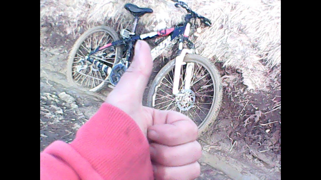 !jumissa ojassa! (pyöräily video!) !ÄLÄ MISSÄÄN NIMESSÄ PAINA TÄSTÄ!