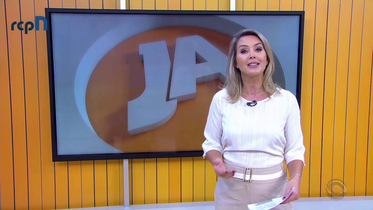 ''Jornal do Almoço RS'': Trechos finais e encerramento com Carla Fachim | RBSTV (06/04/2019).