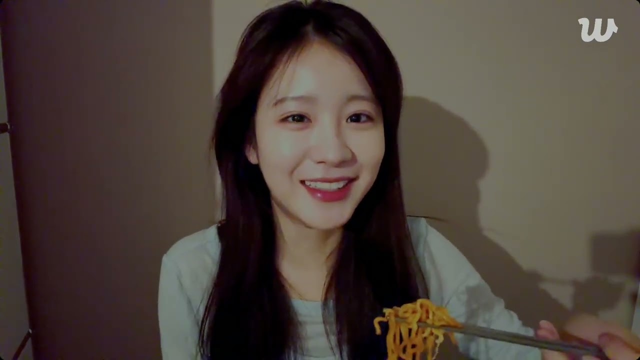 밥먹쟈 | WOOAH Weverse LIVE [SUB] 260104