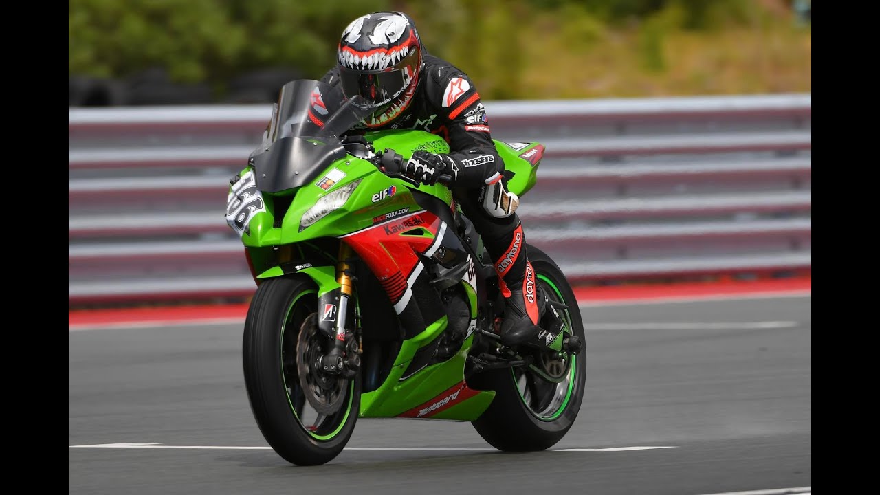 Elbow down | Kawasaki ZX10R | Automotodrom Grobnik