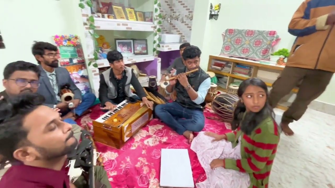 যার জন্য ঘর বানাইলাম সে রইল না ঘরে।কুহকী : Kuhaki