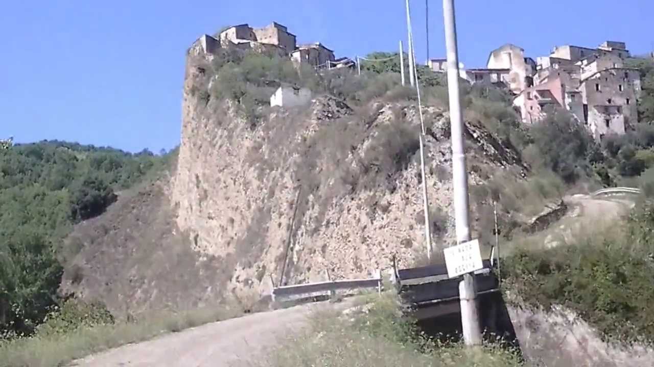 Armento ( PZ )