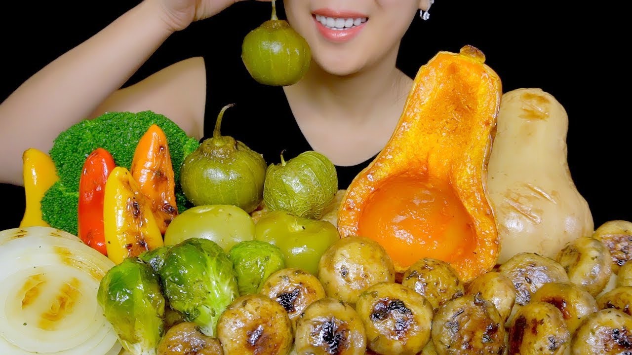 HEALTHY EATING ASMR: ROASTED VEGGIES PLATTER (MUSHROOMS, TOMATILLOS, PEPPERS) | TracyN ASMR