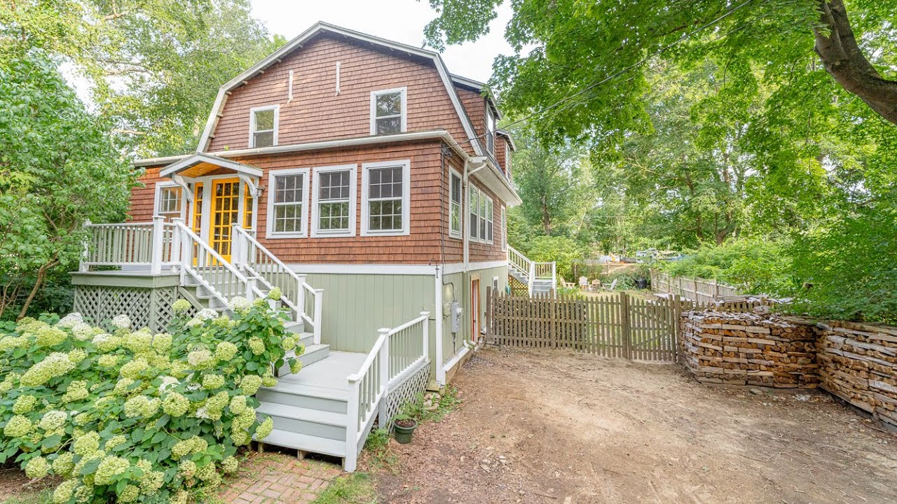 SOLD - $735,000 - 31 Elizabeth St. Portland, Maine, 04108 - ISLAND LIVING