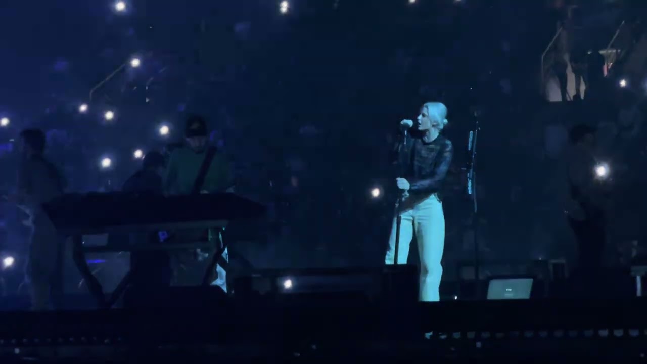 Linkin Park - Lost (Live at Scotiabank Arena)