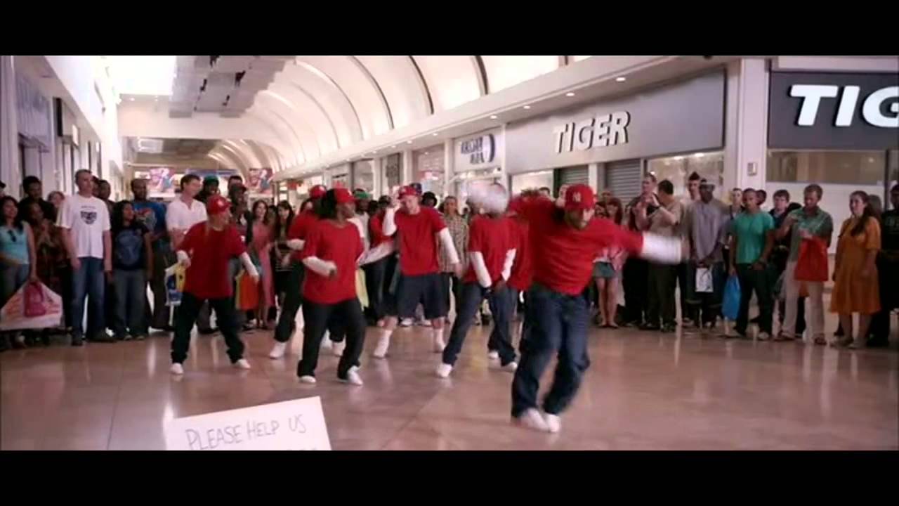 Street Dance 3D (mall dance ) scene