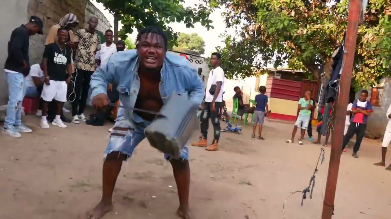 Young Cia feat Wilili Babacita (VÍDEO OFICIAL)Risca