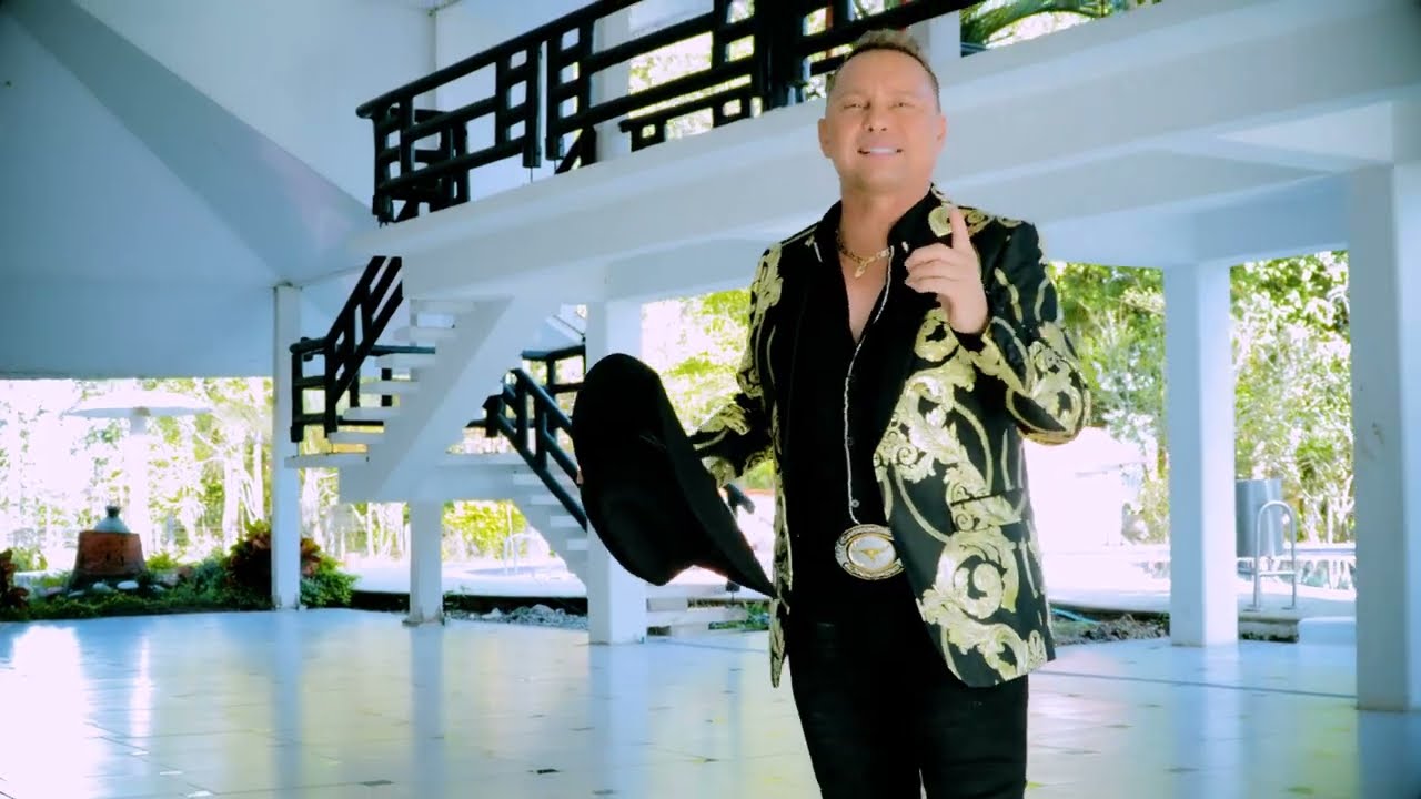 Giovanny Ayala - Malo (Video Oficial)