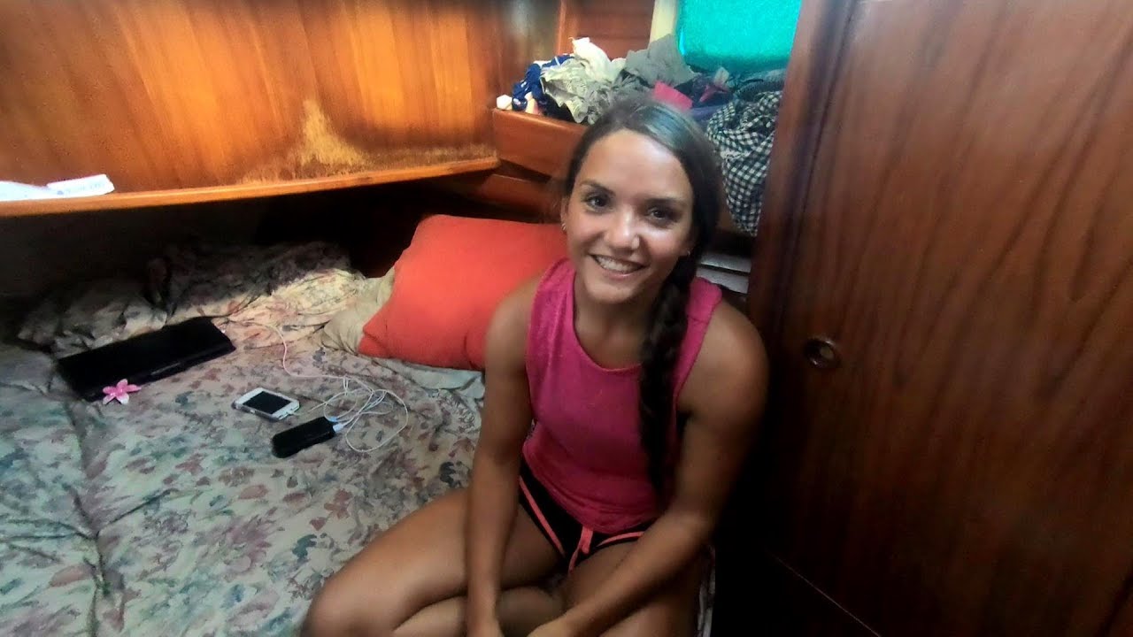 Sailing to American Samoa (DJs Dives)