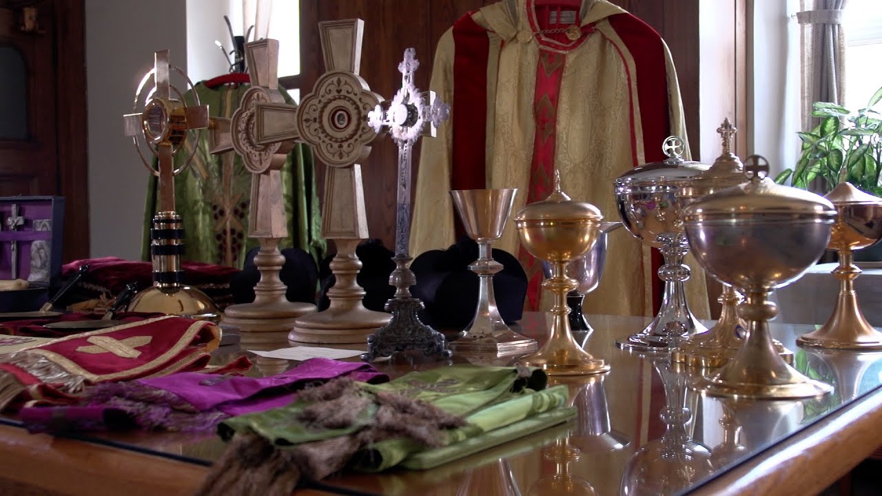 Objets et Vètements liturgiques
