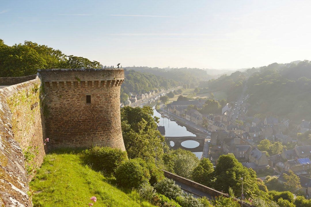 Dinan - Vall&eacute;e de la Rance :  vivez une grande histoire !