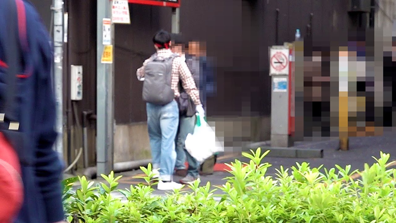 秋葉原でタバコのポイ捨て注意してみた