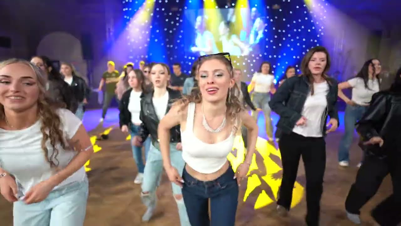 Půlnoční překvapení 4.A | Maturitní ples 2026 | Hotelovka Poděbrady