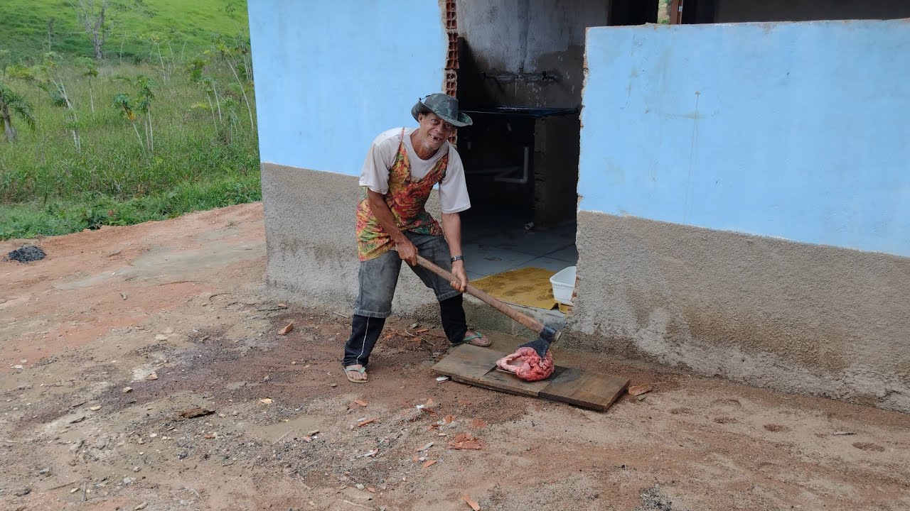 SÍLVIO levantando MEIO DIA para cozinhar uma COZINHAR UMA CABEÇA DE PORCO 🐷