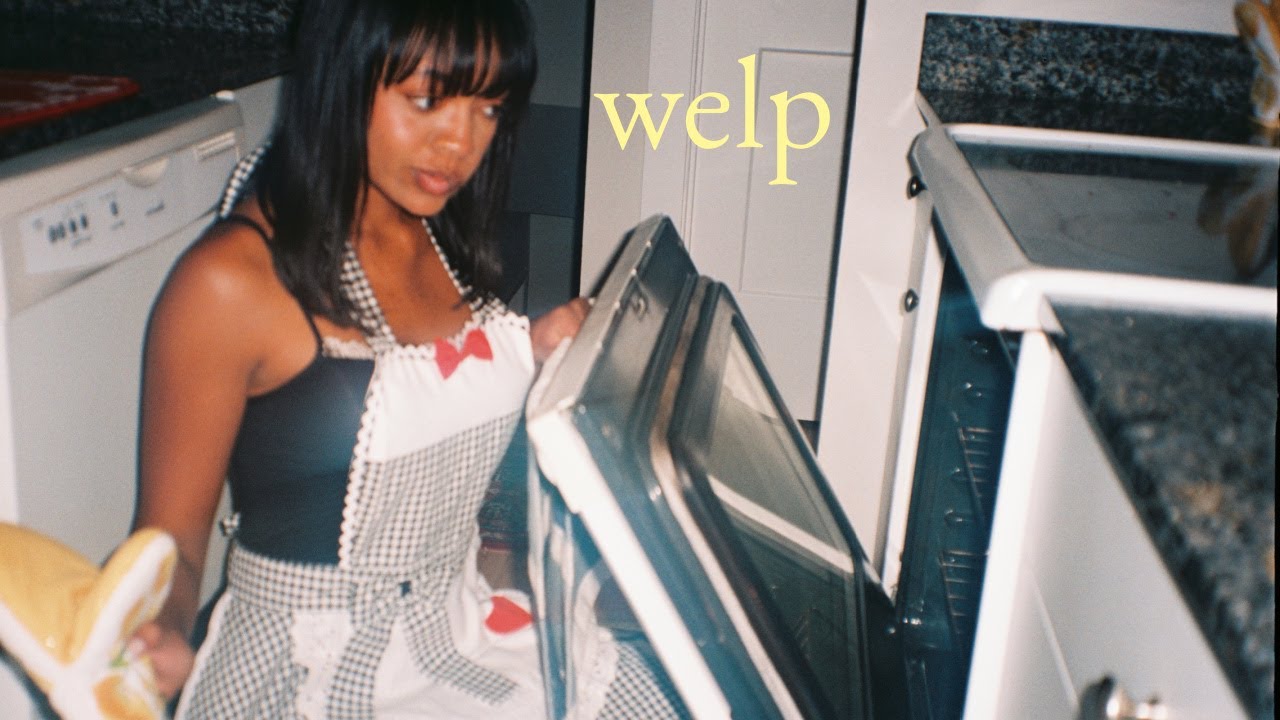 No, I still don't want a 9-5. Put me in the kitchen🧍🏾‍♀️