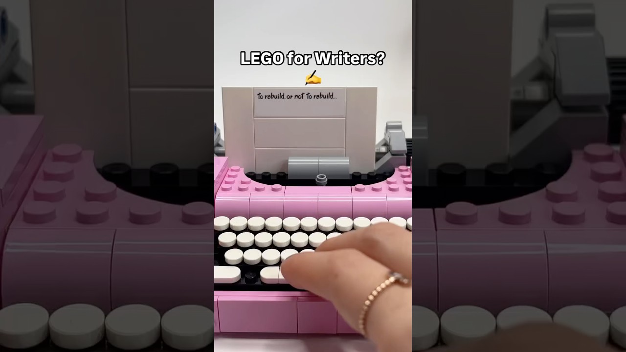 LEGO for writers! ⌨️🩷 This is the Creator 3in1 typewriter in pink 🍬 #legocreator #typewriter