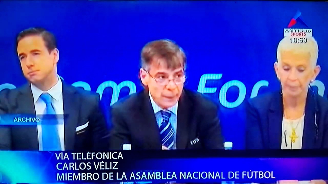 Luis Rolando Solares entrevista a Carlos Veliz