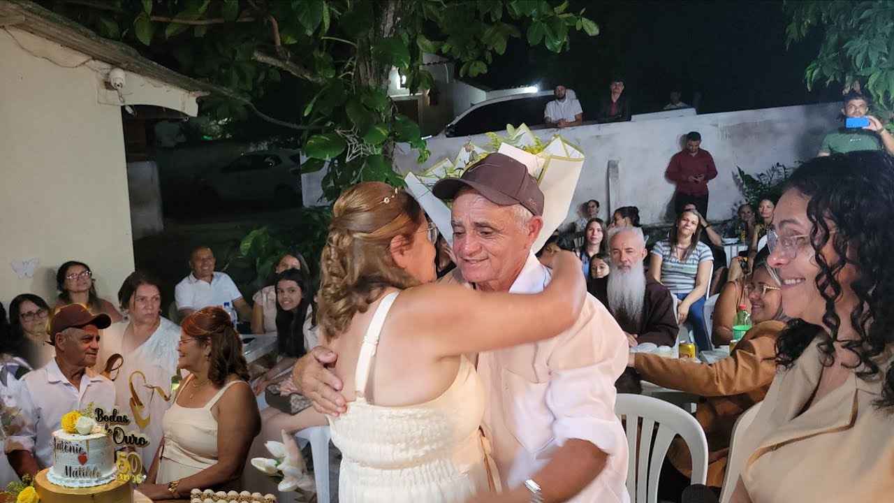OS CHOROS FORAM DE GRATIDÃO, OLHA QUE FESTA LINDA 