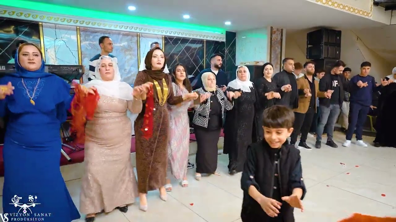 YILMAZ  AİLESİNİN GÖRKEMLİ NİŞANI XALEF (HALİT & SEVDA )FERHAT GÜZEL-MEHMET KUSUR-DAVUT KAYA-MUSTAFA