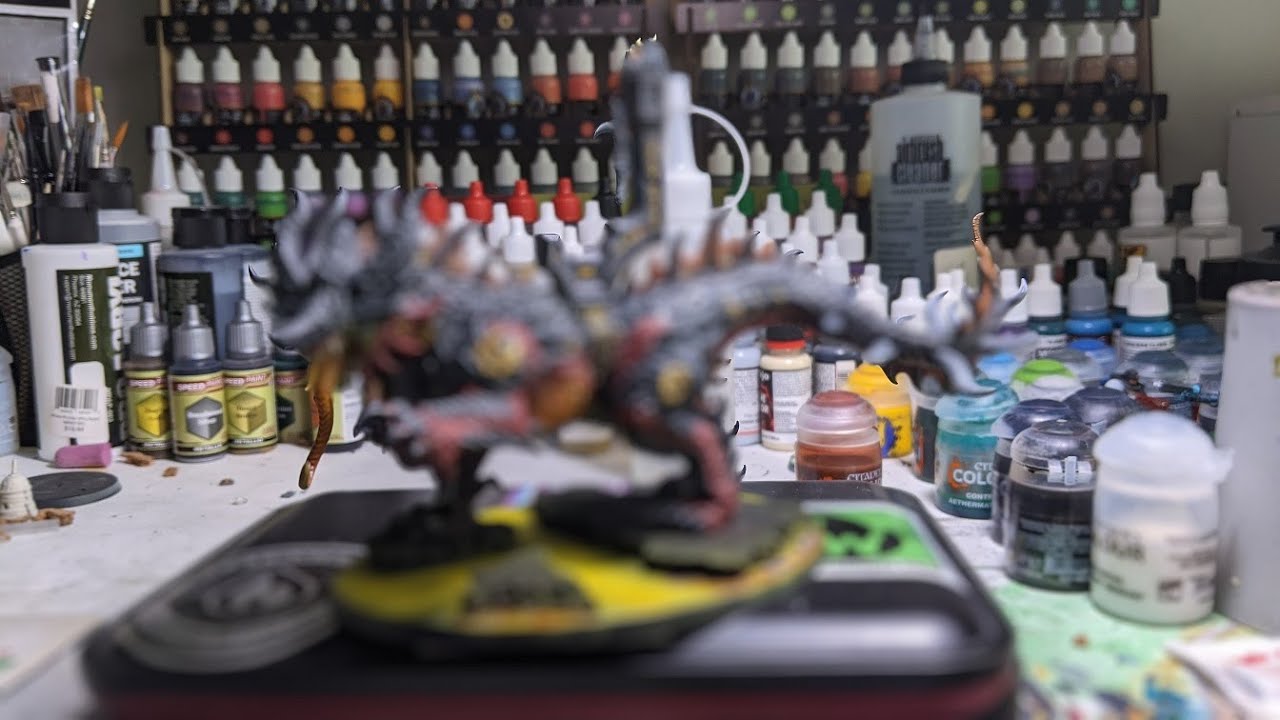 Speedpainting A Fyreslayers Magmadroth