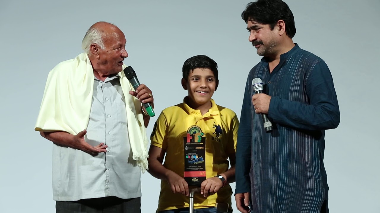 Vetran haryanvi Actor Daryao Singh Malik awarded by HIFF INDIA