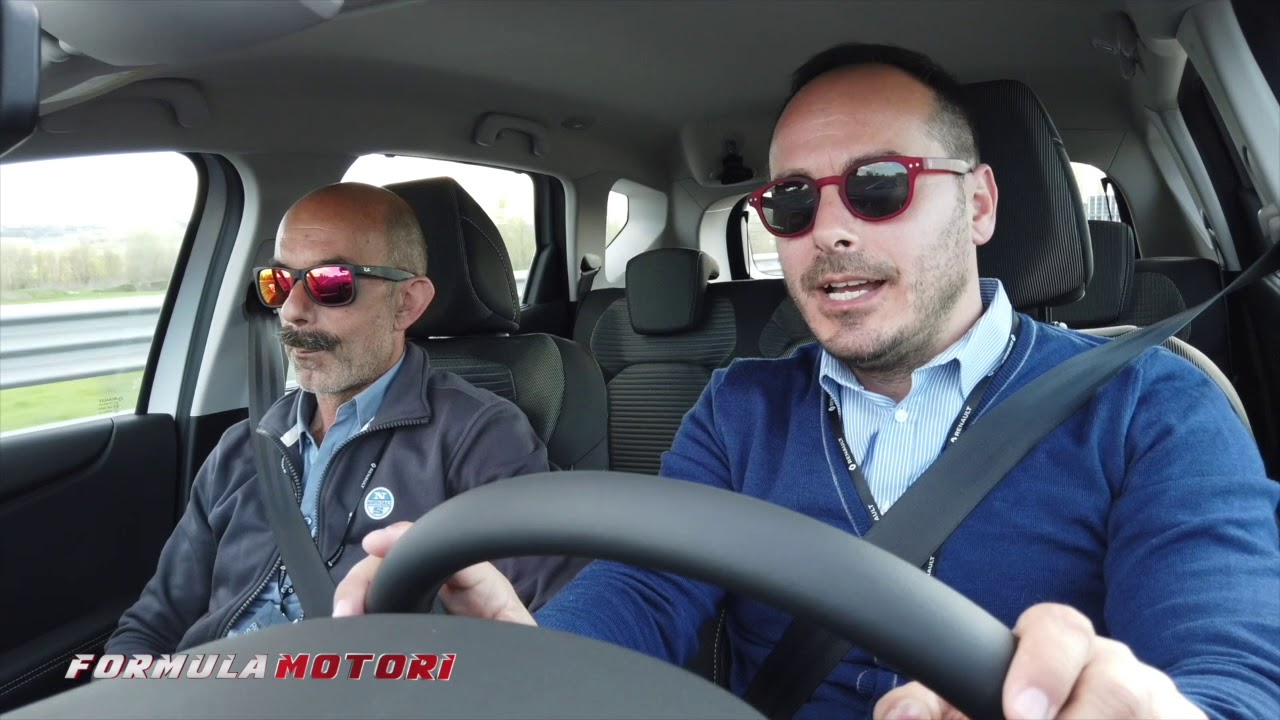 Nuova Renault Scenic 2019 motore 1.7 dCi Blue