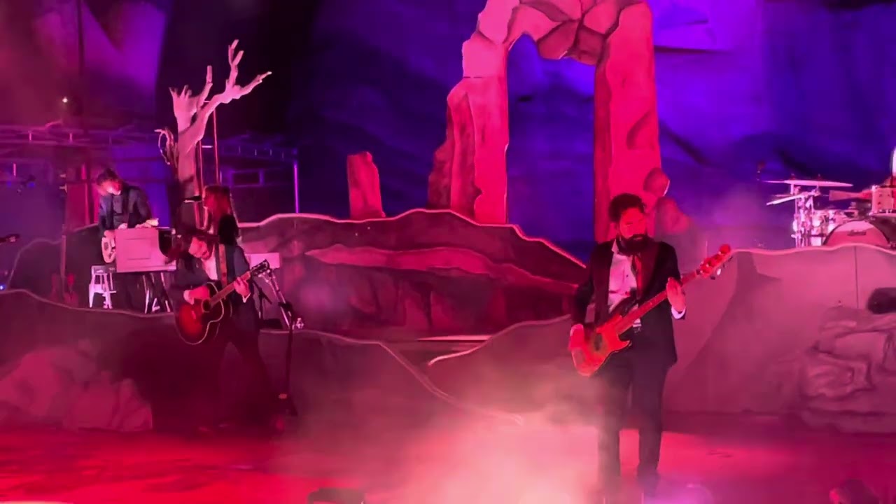 Lord Huron - Moon Song (Red Rocks, CO 5.31.24)