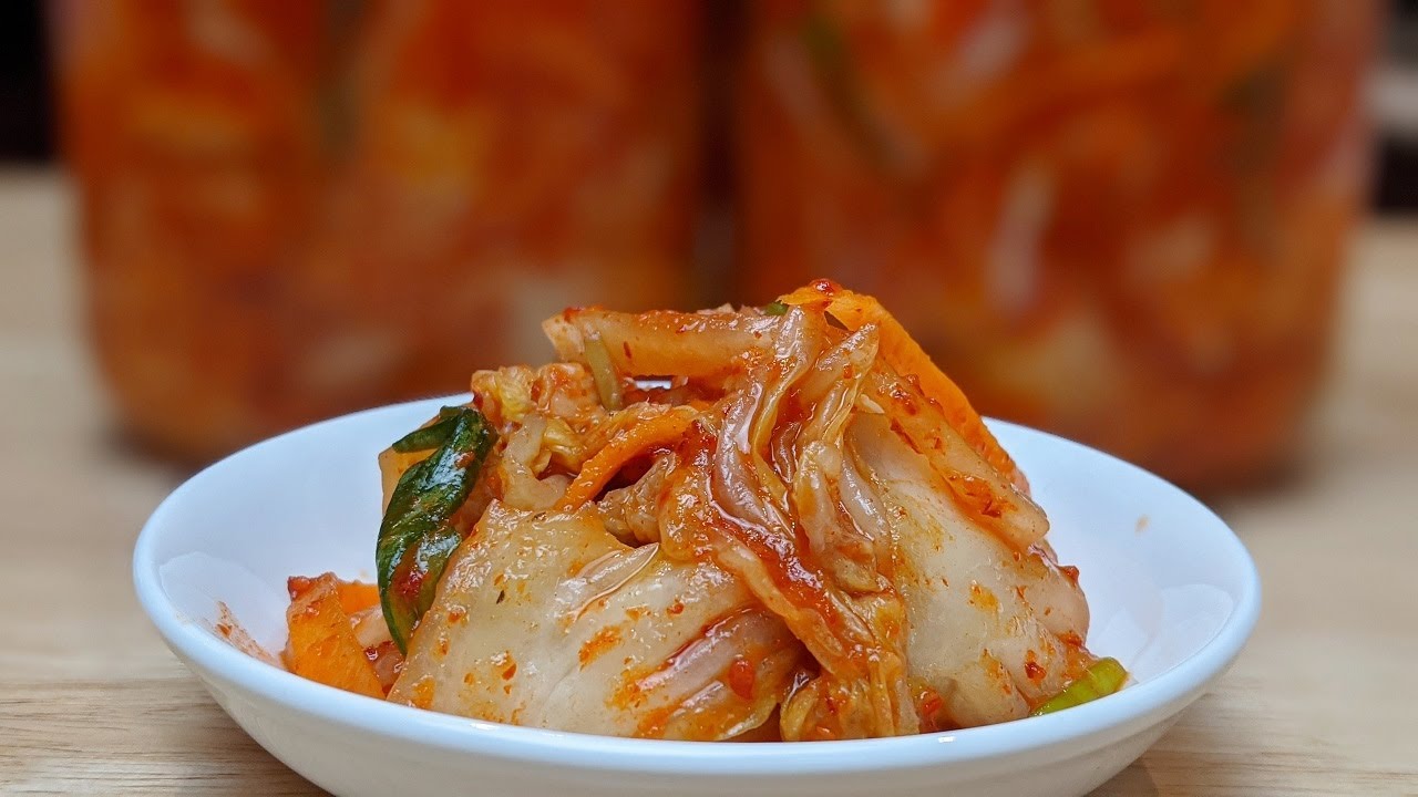 COMMENT FAIRE UN VRAI BON KIMCHI MAISON (RECETTE FACILE) - EASY KIMCHI RECIPE - HOP DANS LE WOK!