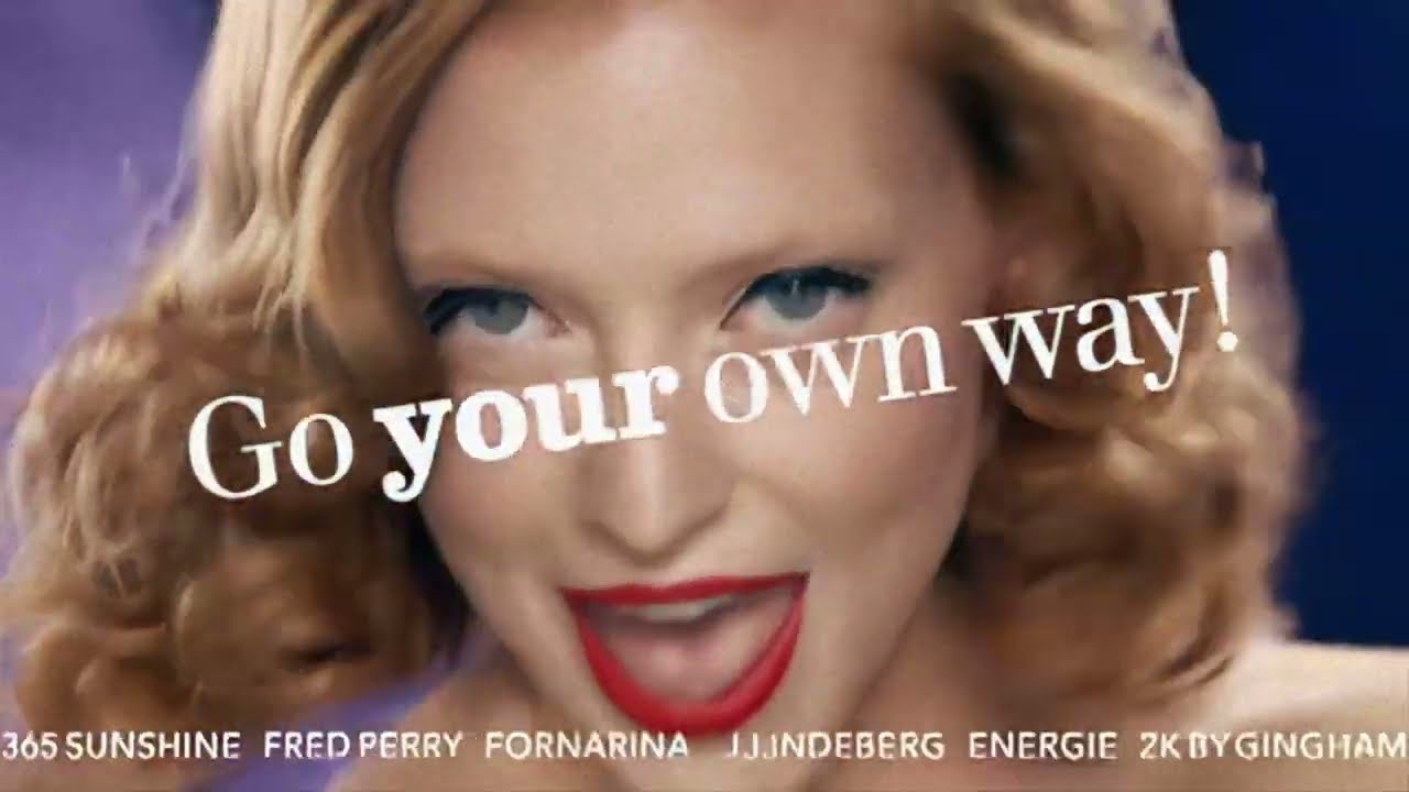 Fanny Hamlin (Faye) - Go Your Own Way (MQ Photoshoot) (HQ)