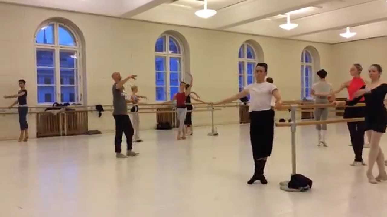 Class with Robert Vienna State Opera Ballet Jugendkompanie