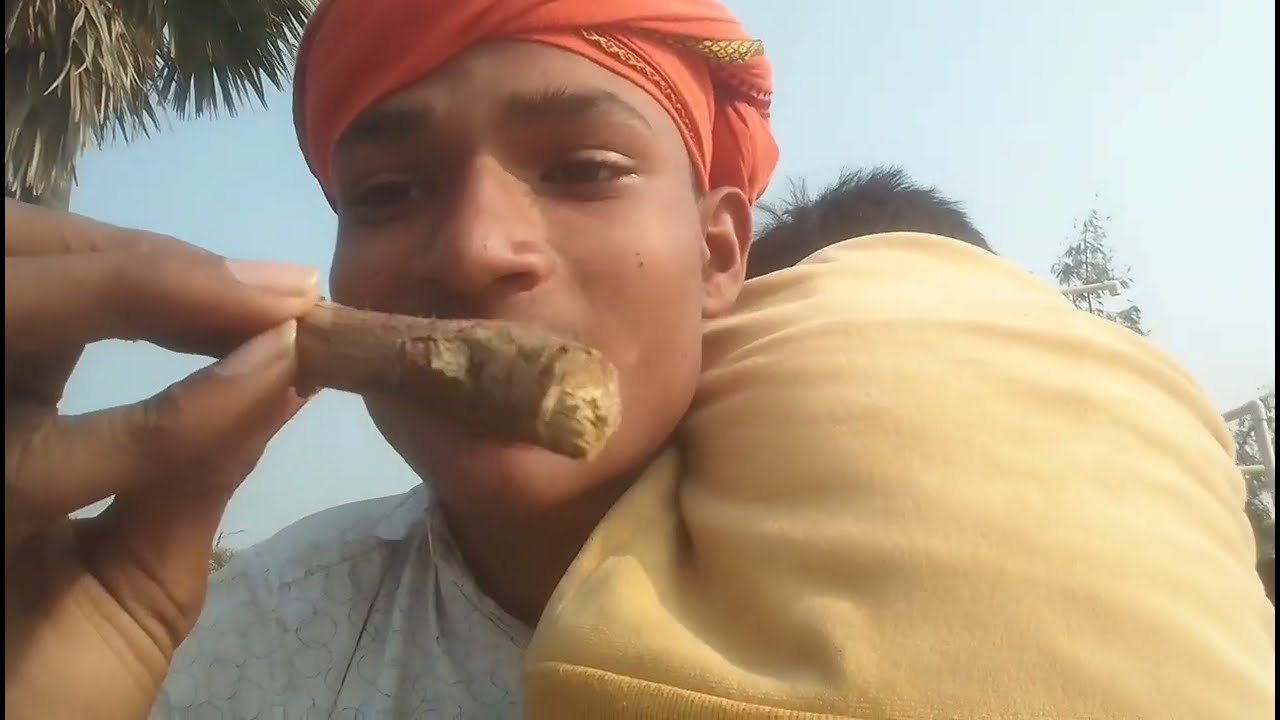 Aniket ke sath me.