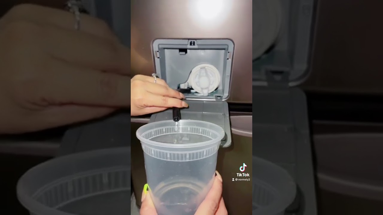 How to clean your Samsung washer filter🤯. 