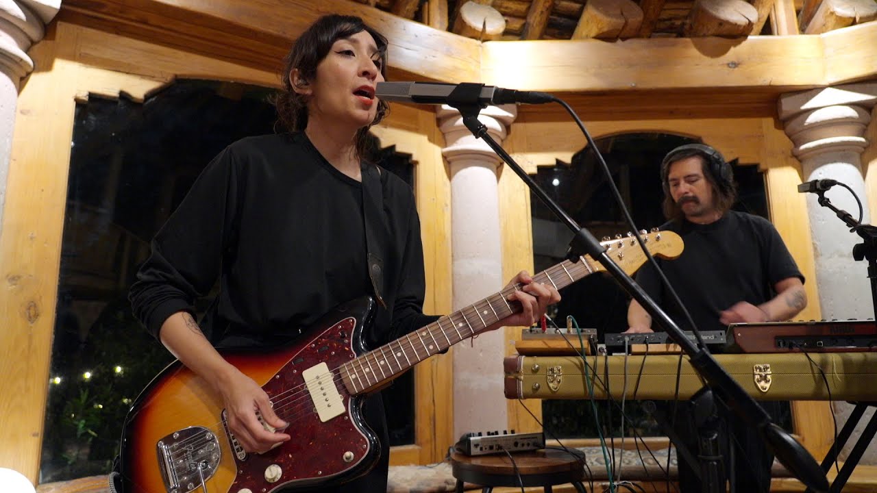 Lorelle Meets The Obsolete - Full Performance (Live on KEXP)
