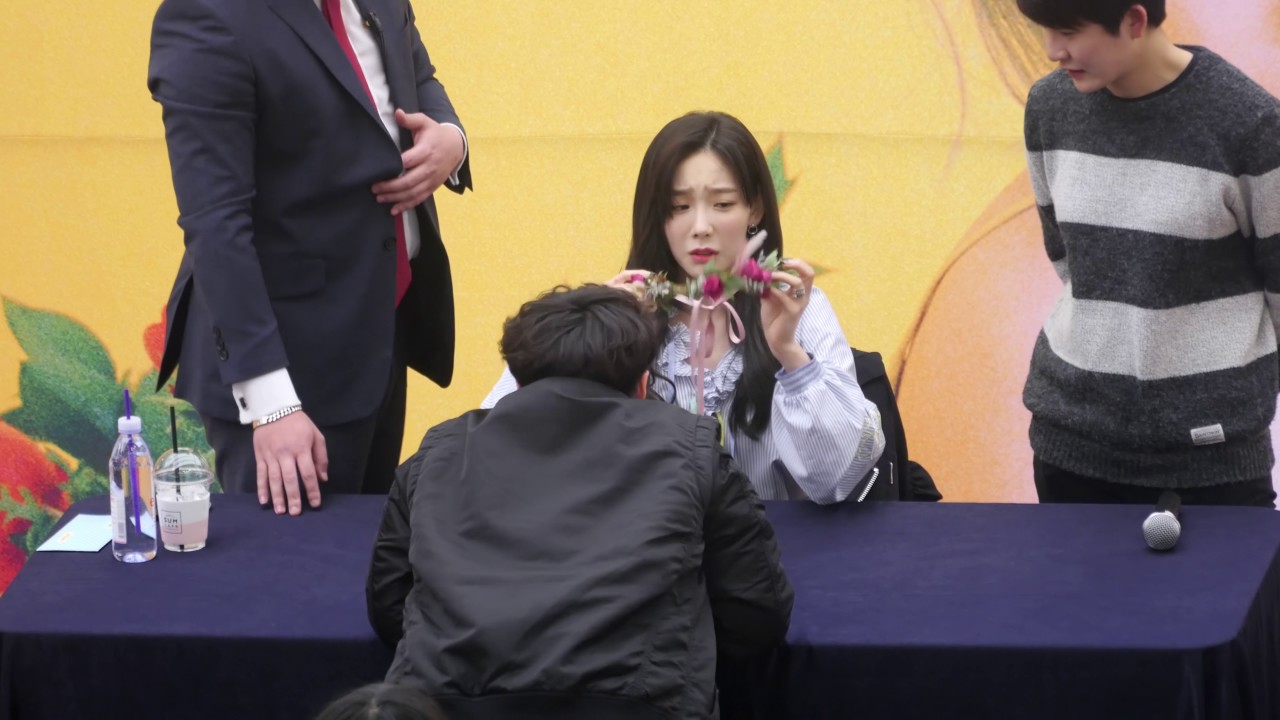 170317 코엑스 라이브플라자 My Voice 태연 팬사인회