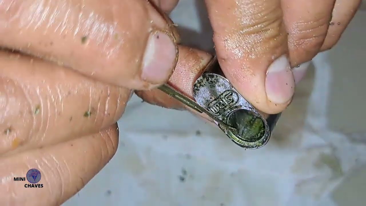 COMO CONSERTAR FECHADURA QUANDO ABRE SÓ DE UM LADO