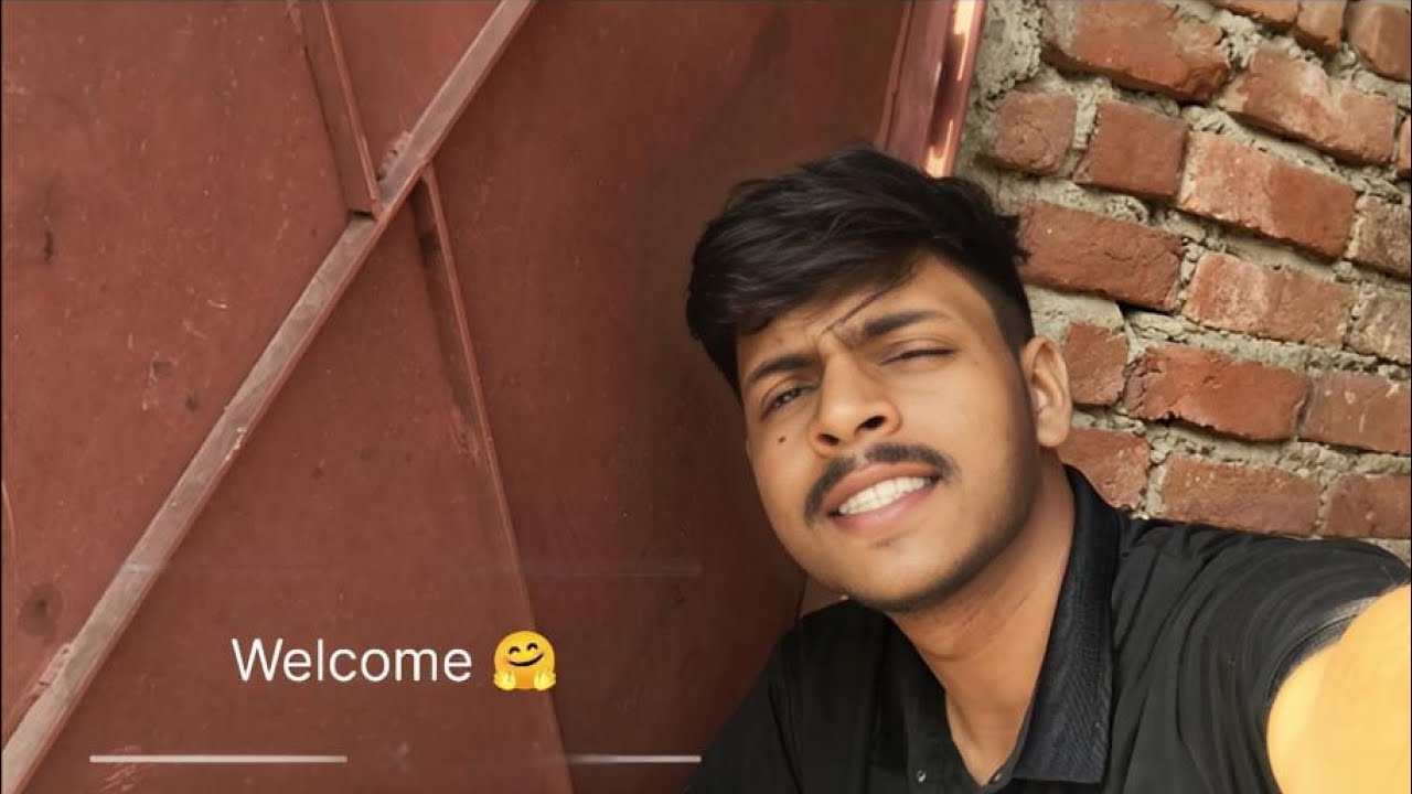 Aaj mujhe bahut kaam karana pada 😰