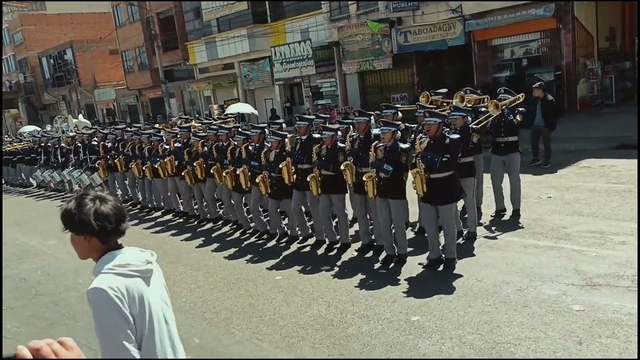 UNIDAD EDUCATIVA LOS ANDES TARDE DESFILE POR EL DÍA DE LA BANDERA 2024 BOLIVIA