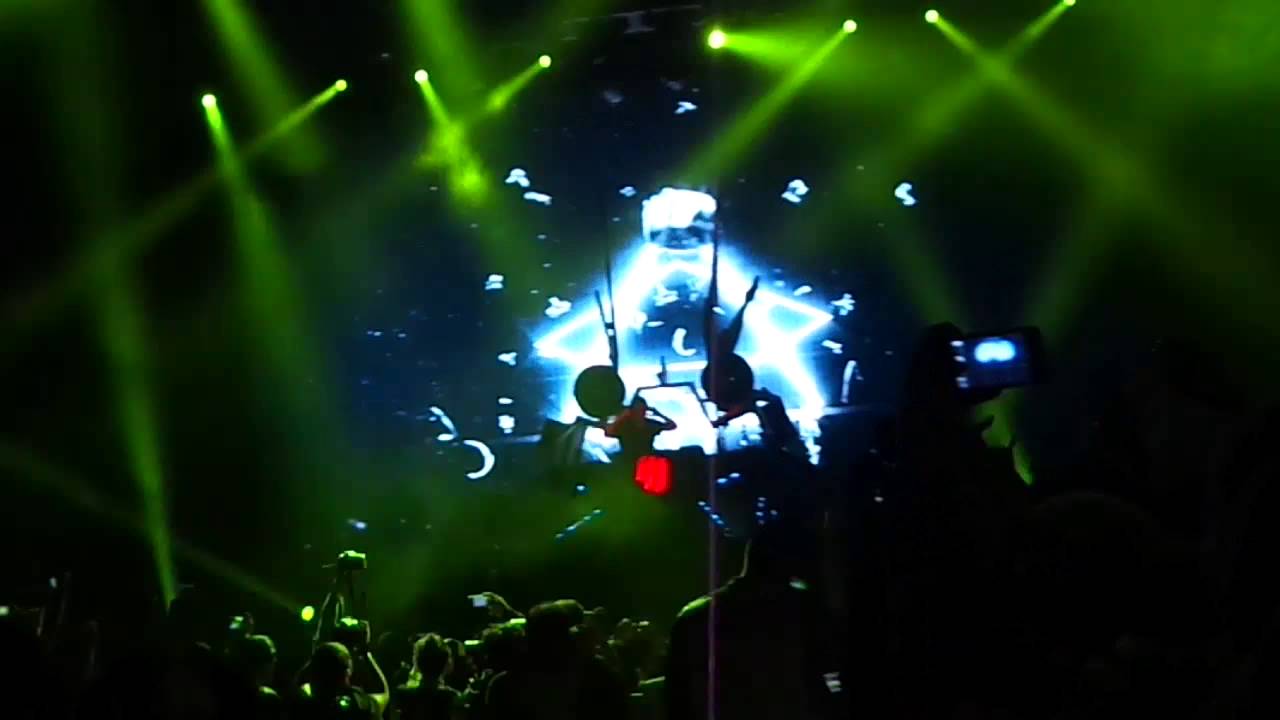 Skrillex - Burst, Make It Bun Dem @ Expo Bancomer, Mexico D.F. 20/12/12