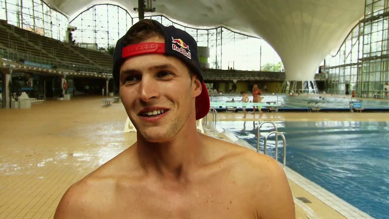 Red Bull X Fighters 2014 Munich, Germany – Freestyle Cliff Diving