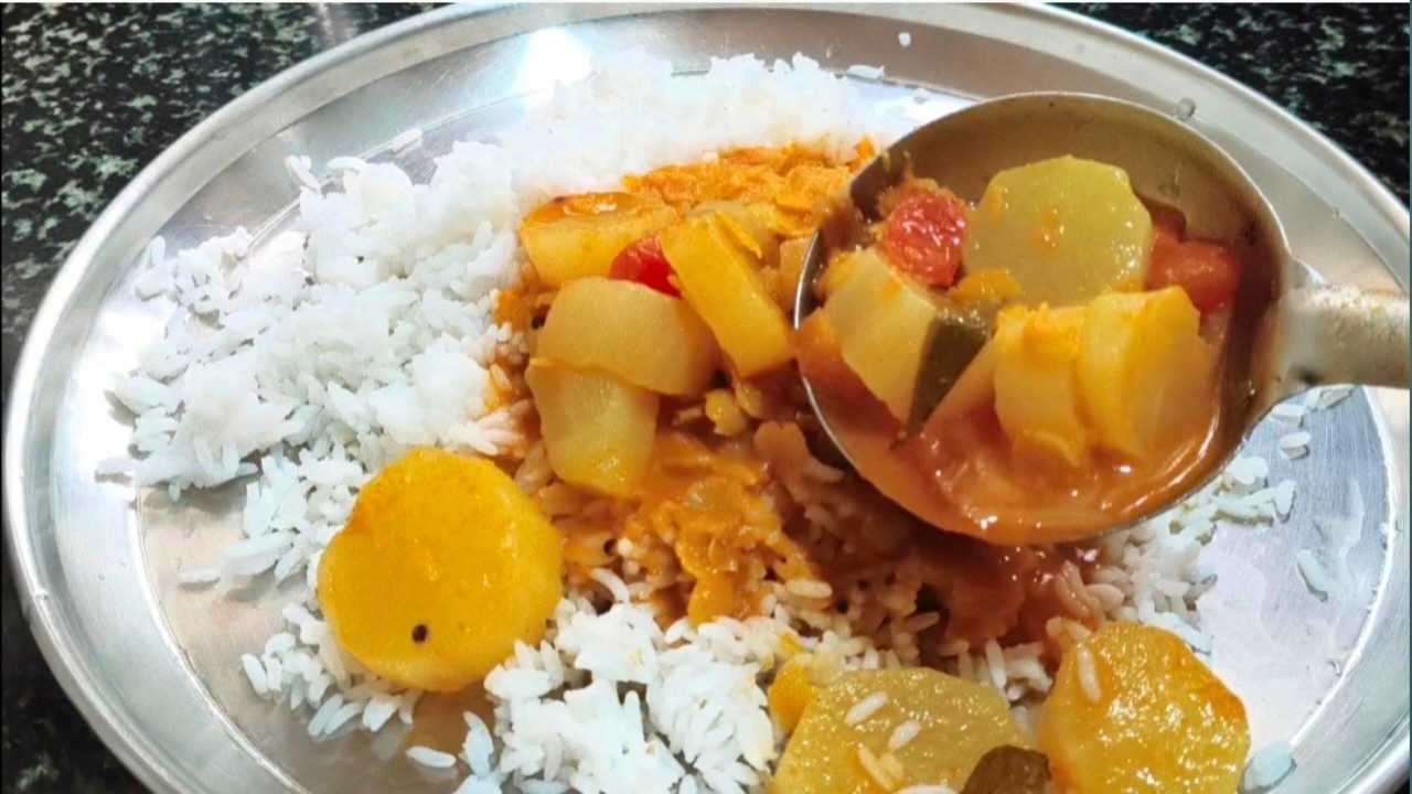 Mullangi sambar recipe, ರಾಗಿ ಮುದ್ದೆ, ಬಿಸಿ ಅನ್ನಕ್ಕೆ ತುಪ್ಪ ಹಾಕಿ ಸವಿಯಲು ಬಲು ರುಚಿ ಈ ಮೂಲಂಗಿ ಸಾರು