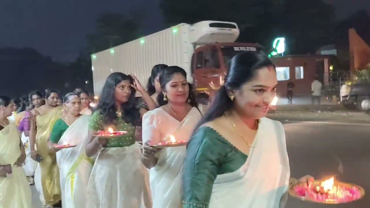 മറിയപ്പള്ളി ഗുരു ക്ഷേത്രത്തിലെ ഉത്സവം കൊടിയേറ്റ് 