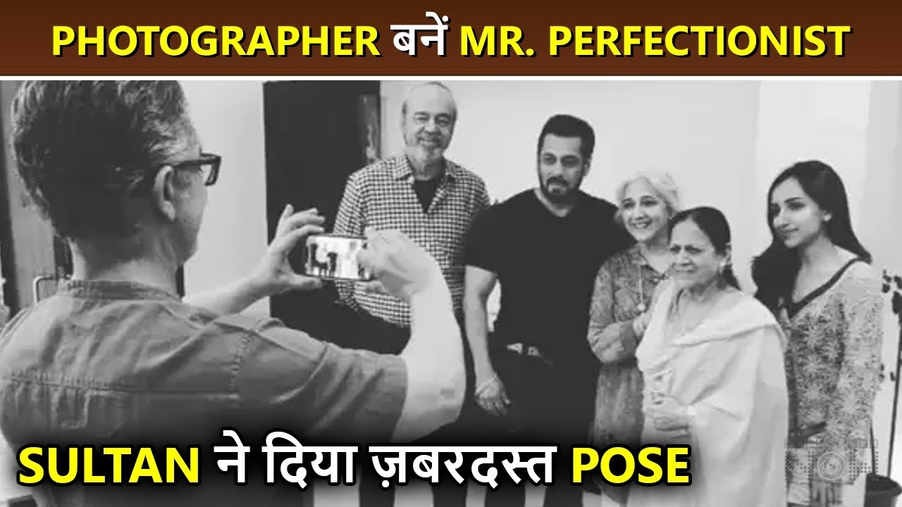 Aamir Khan Turns Photographer For Salman Khan, Bhaijaan Happily Poses