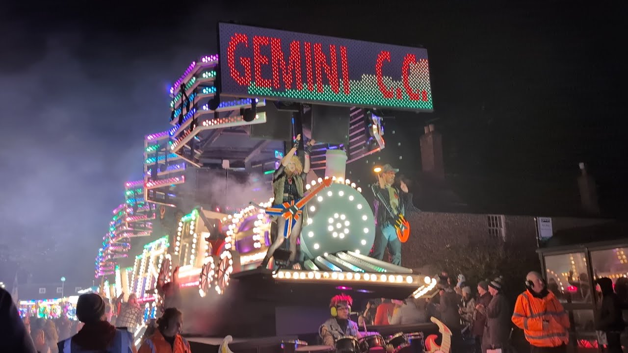 Gemini Carnival Club - Rock And Roll Train At Wells Carnival