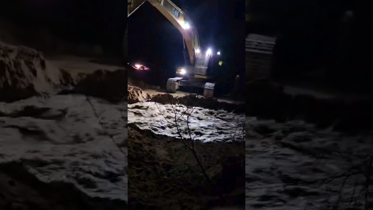 !!!FLOOD!!! water release #flood #water #reset #road #spring #excavator #shorts