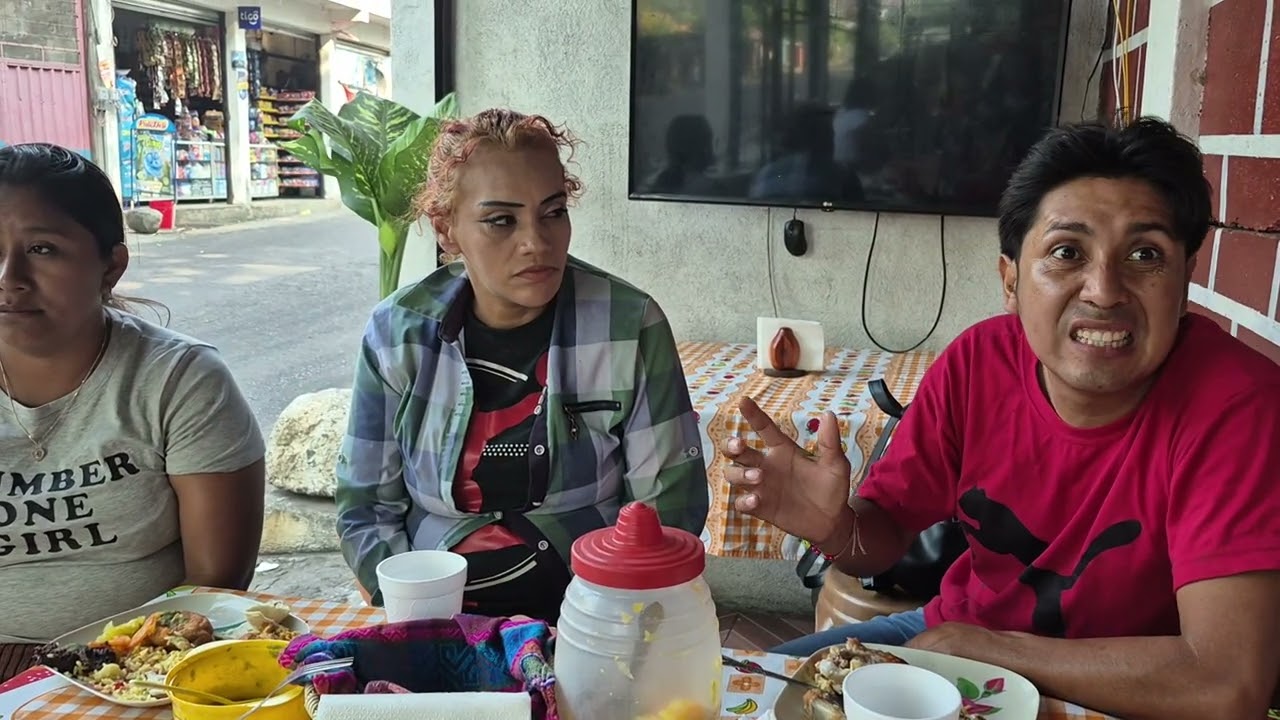 BRAYAN invito a comer a todo el grupo