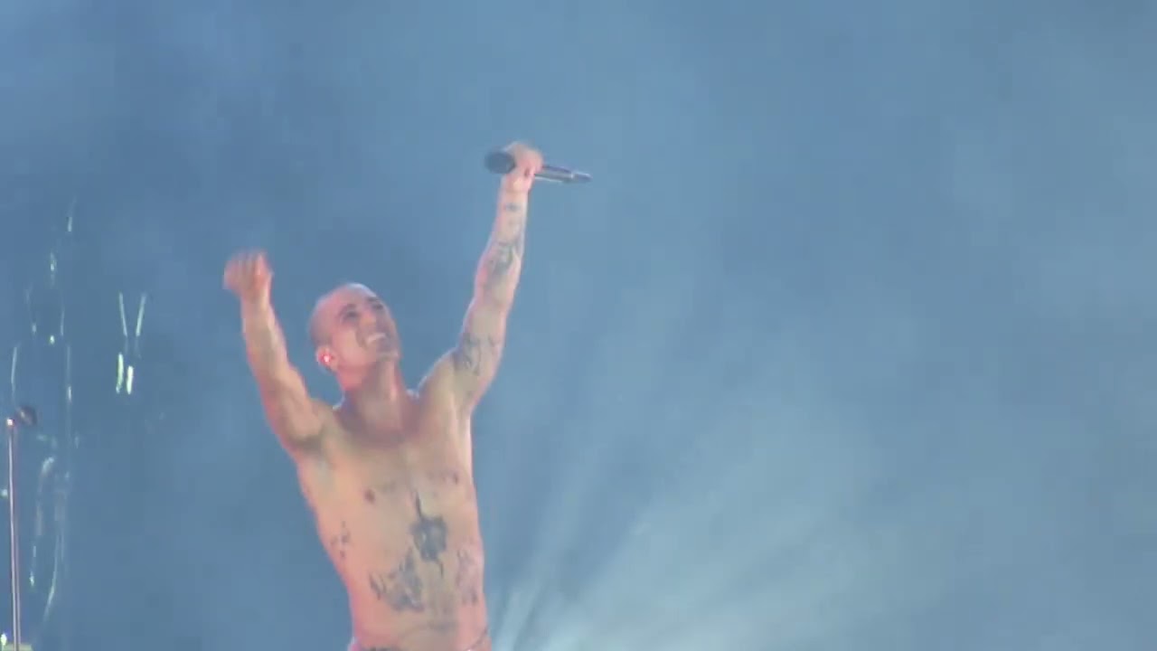 Maneskin - Finale - Thomas' solo, The Loneliest, I Wanna Be Your Slave -  MSG, NYC 9/21/2023
